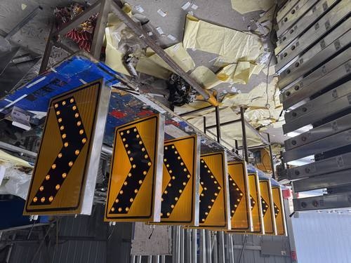 哈尔滨太阳能交通标牌的核心部件是电池,电池多久